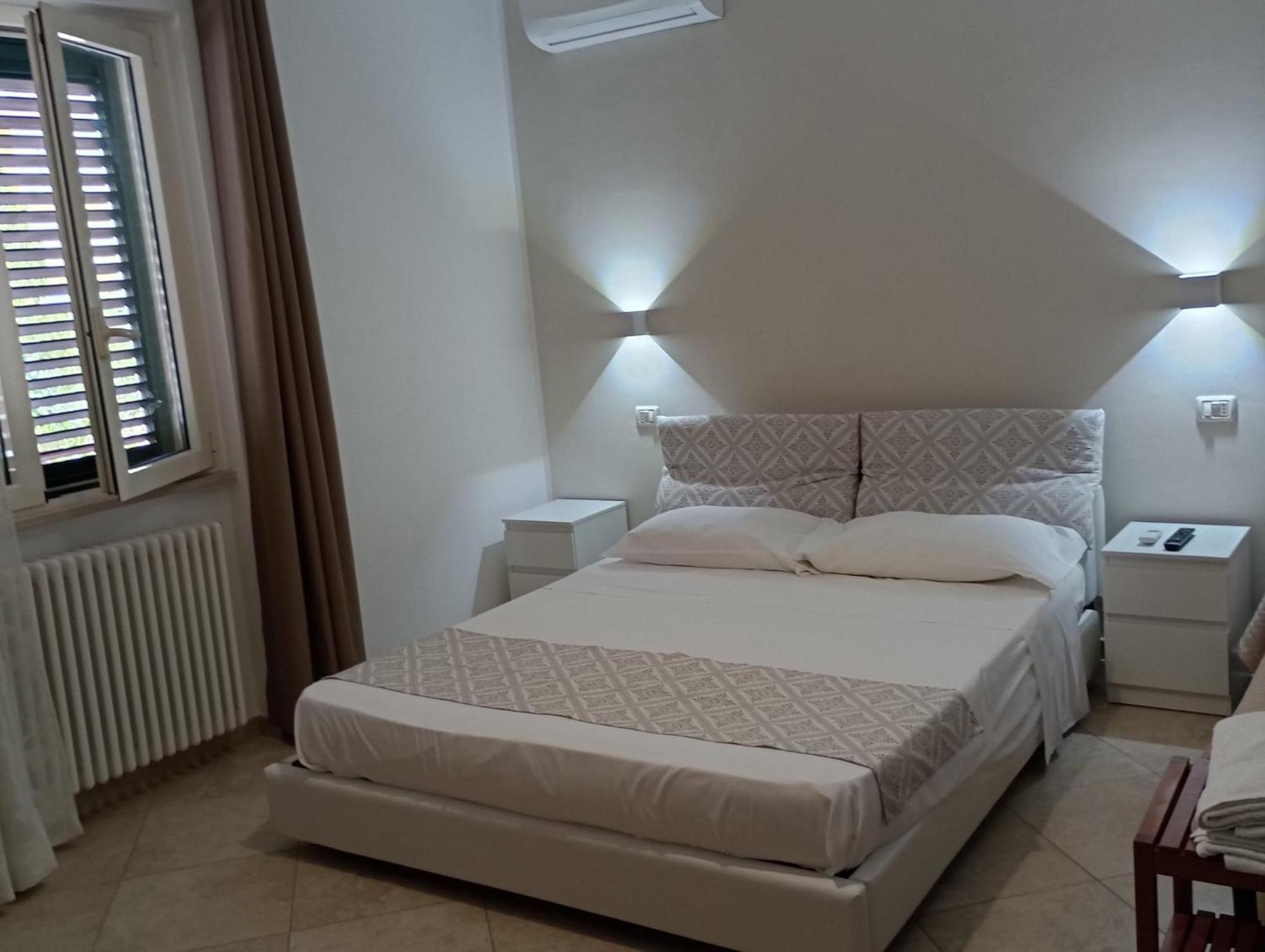 Viola Di Mare Rooms And Parking Termoli Kültér fotó
