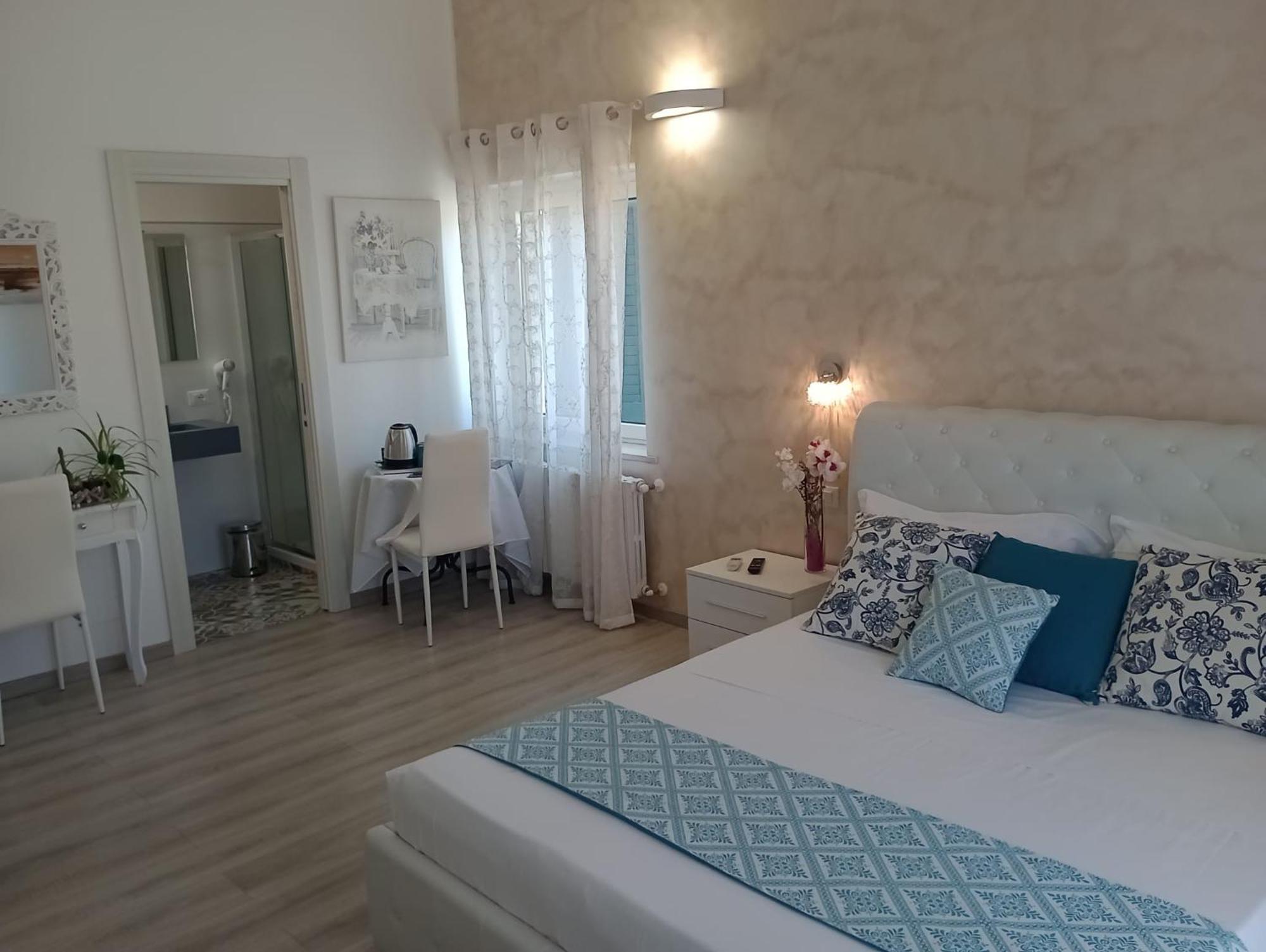 Viola Di Mare Rooms And Parking Termoli Kültér fotó