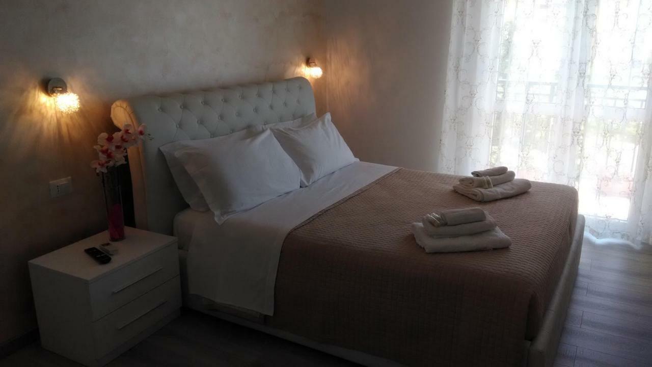 Viola Di Mare Rooms And Parking Termoli Kültér fotó