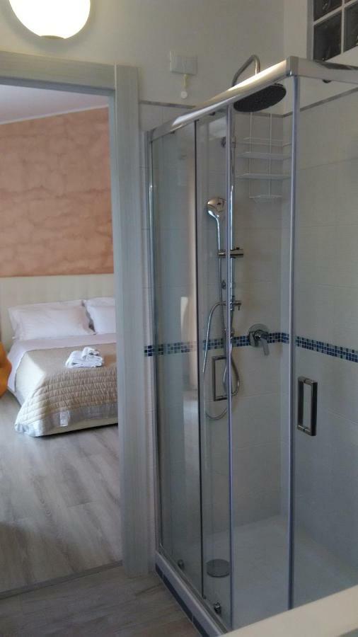 Viola Di Mare Rooms And Parking Termoli Kültér fotó